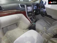 Toyota ALPHARD лот № 30148 оценка R  с аукциона в Японии 2