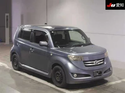 Toyota BB  с аукциона в Японии