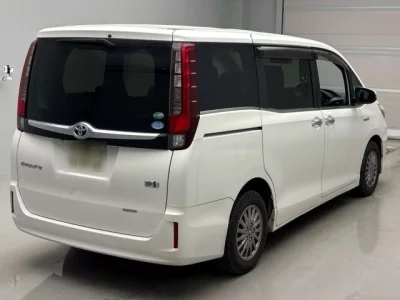 Toyota Esquire