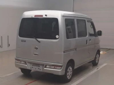 Toyota Pixis Van