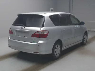 Toyota Ipsum