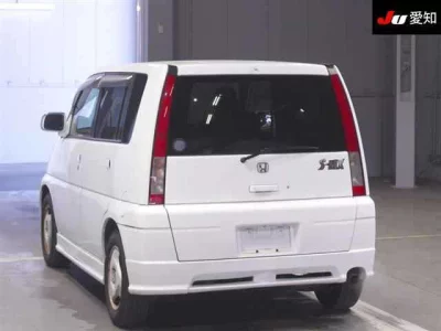 Toyota PORTE  с аукциона в Японии