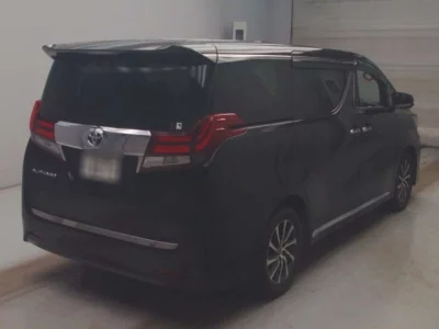 Toyota ALPHARD  с аукциона в Японии