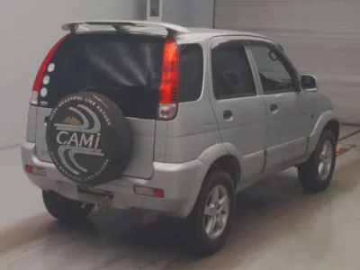 Toyota CAMI  с аукциона в Японии