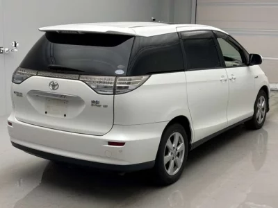 Toyota Estima Hybrid