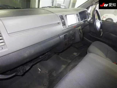 Toyota HIACE VAN  с аукциона в Японии