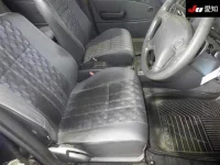 Toyota SPRINTER WAGON лот № 30268 оценка 3  с аукциона в Японии 5