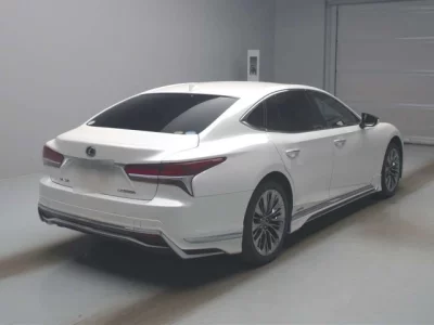 Lexus LS500h