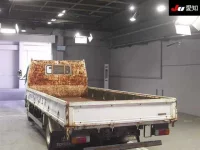 Toyota DYNA лот № 8032 оценка 3.5  с аукциона в Японии 1