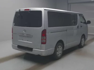 Toyota RegiusAce