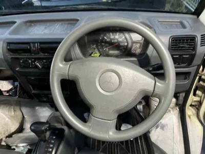 Mitsubishi MINICAB VAN