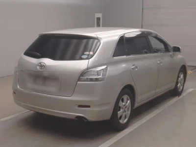 Toyota Mark X Zio