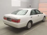Toyota CROWN лот № 70079 оценка 3.5  с аукциона в Японии 1