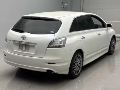Toyota MARK X ZIO  с аукциона в Японии