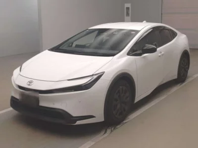 Toyota Prius  с аукциона в Японии