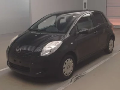Toyota VITZ  с аукциона в Японии