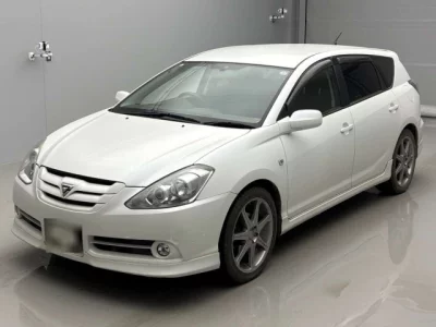 Toyota CALDINA  с аукциона в Японии