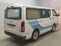 Toyota HIACE VAN лот № 70085 оценка 3.5  с аукциона в Японии 1