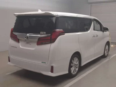Toyota ALPHARD  с аукциона в Японии