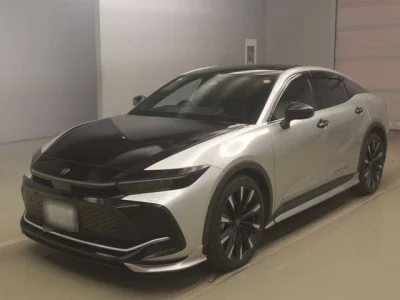 Toyota Crown Crossover