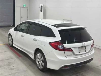 Honda Jade