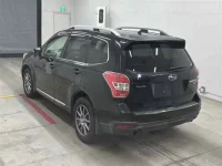 Subaru FORESTER лот № 30143 оценка 3.5  с аукциона в Японии 1