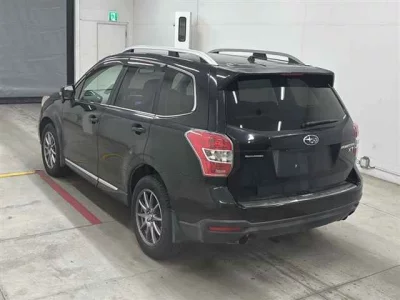 Subaru FORESTER  с аукциона в Японии