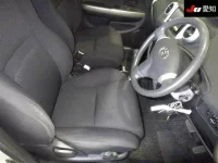 Toyota IST лот № 30499 оценка 3.5  с аукциона в Японии 5