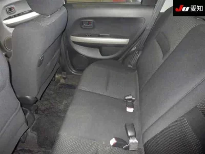 Toyota IST  с аукциона в Японии