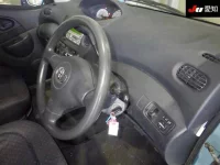 Toyota FUNCARGO лот № 30416 оценка 3.5  с аукциона в Японии 4