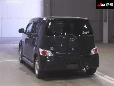 Toyota bB