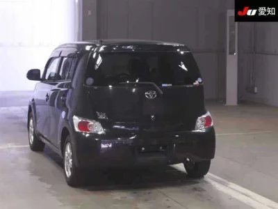 Toyota bB