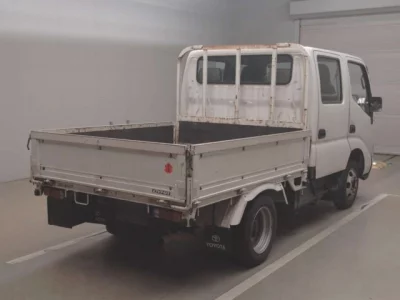Toyota DYNA  с аукциона в Японии
