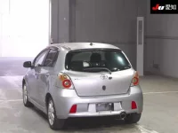 Toyota VITZ лот № 30332 оценка 3.5  с аукциона в Японии 1