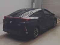 Toyota PRIUS PHV лот № 2106 оценка 3.5  с аукциона в Японии 1