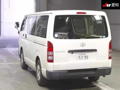 Toyota RegiusAce