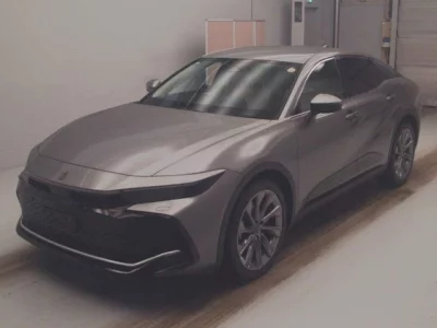Toyota Crown Crossover
