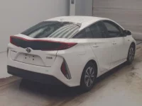 Toyota PRIUS PHV лот № 2104 оценка 4  с аукциона в Японии 1