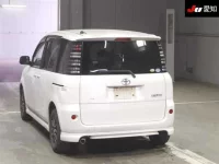 Toyota SIENTA лот № 30675 оценка 3.5  с аукциона в Японии 1