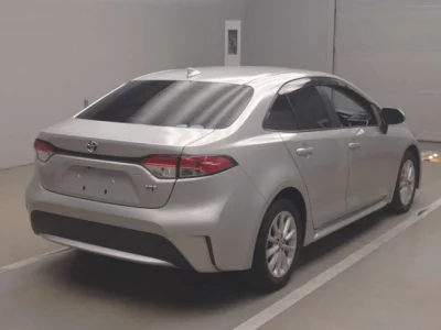 Toyota COROLLA  с аукциона в Японии