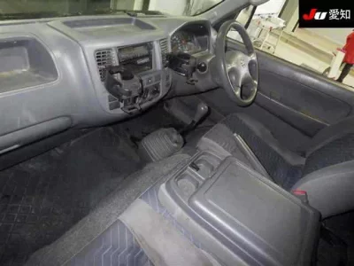 Nissan Caravan