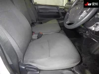 Toyota HIACE VAN лот № 20116 оценка 3.5  с аукциона в Японии 5