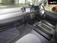 Toyota HIACE VAN лот № 20120 оценка 3.5  с аукциона в Японии 2