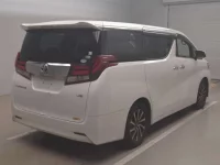 Toyota ALPHARD лот № 50109 оценка 3.5  с аукциона в Японии 1