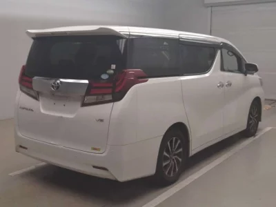 Toyota ALPHARD  с аукциона в Японии