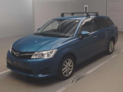 Toyota COROLLA FIELDER  с аукциона в Японии