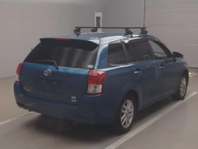 Toyota COROLLA FIELDER  с аукциона в Японии