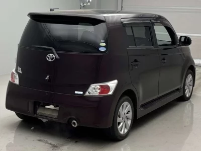 Toyota bB