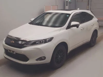Toyota HARRIER  с аукциона в Японии