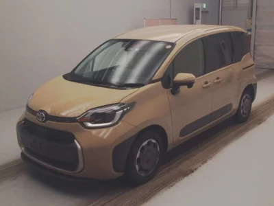Toyota Sienta